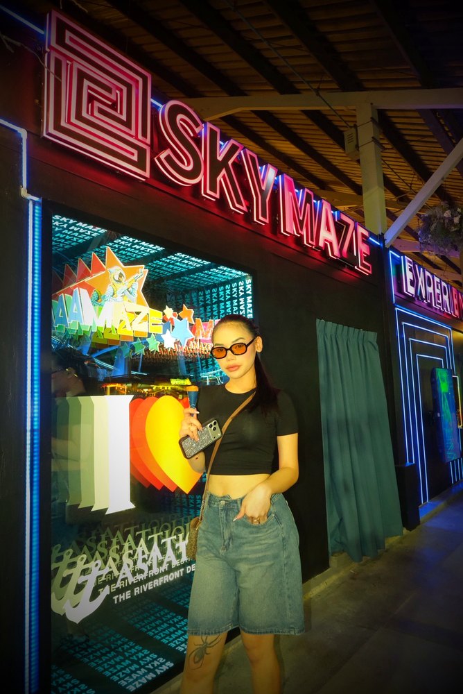 Зеркальный лабиринт SKY MAZE — AMAZE ME, Asiatique, Бангкок